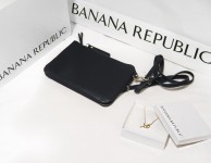 GIVE-AWAY! GOING BANANAS FOR BANANA REPUBLIC